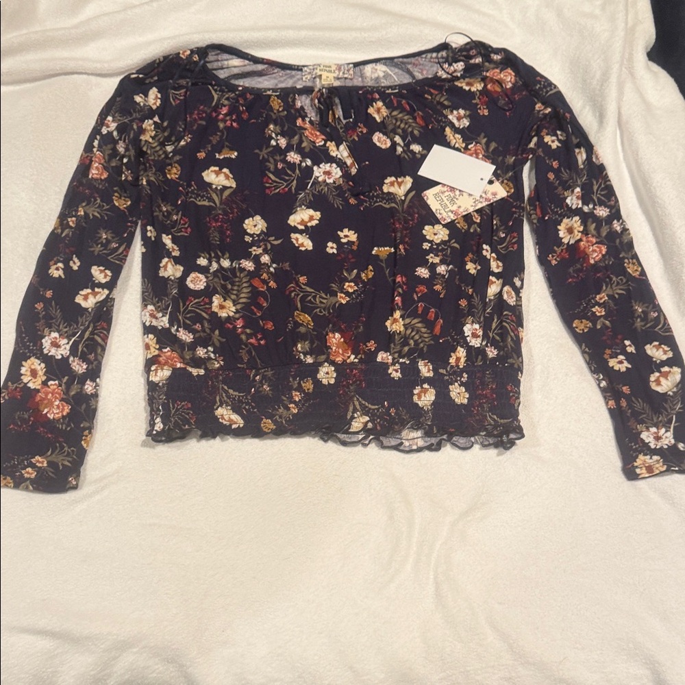 Pink Republic Black Floral Long Sleeve Blouse